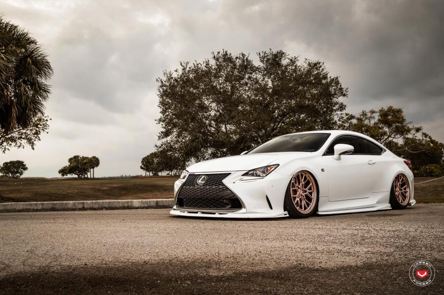  Lexus RC200t F-Sport on Vossen Wheels (ML-X3) 2018 года  (фото 1 из 26)
